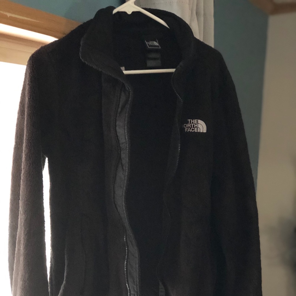 Ladies North Face fleece jacket. MEDIUM